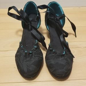 EtniePlus Black Ribbon Tie wedge shoes - WN 7